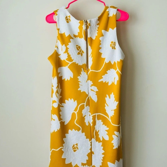 Ronni Nicole Yellow Floral Dress Size M - Picture 2 of 5